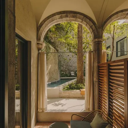 Palau Fugit 4* Girona