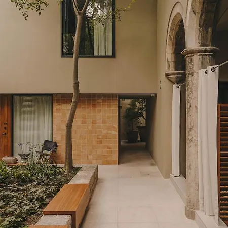 Palau Fugit Hotel Girona